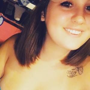 Meet your Posher, Cortney